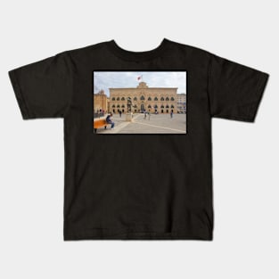 Valletta, Malta Kids T-Shirt